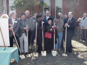 groundbreaking1_jpg